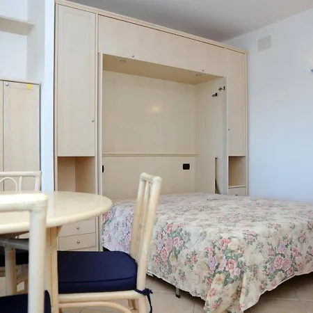 Hotel apartamentowy Lo Smeraldo