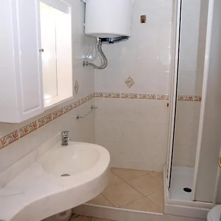Lo Smeraldo Hotel apartamentowy 3*